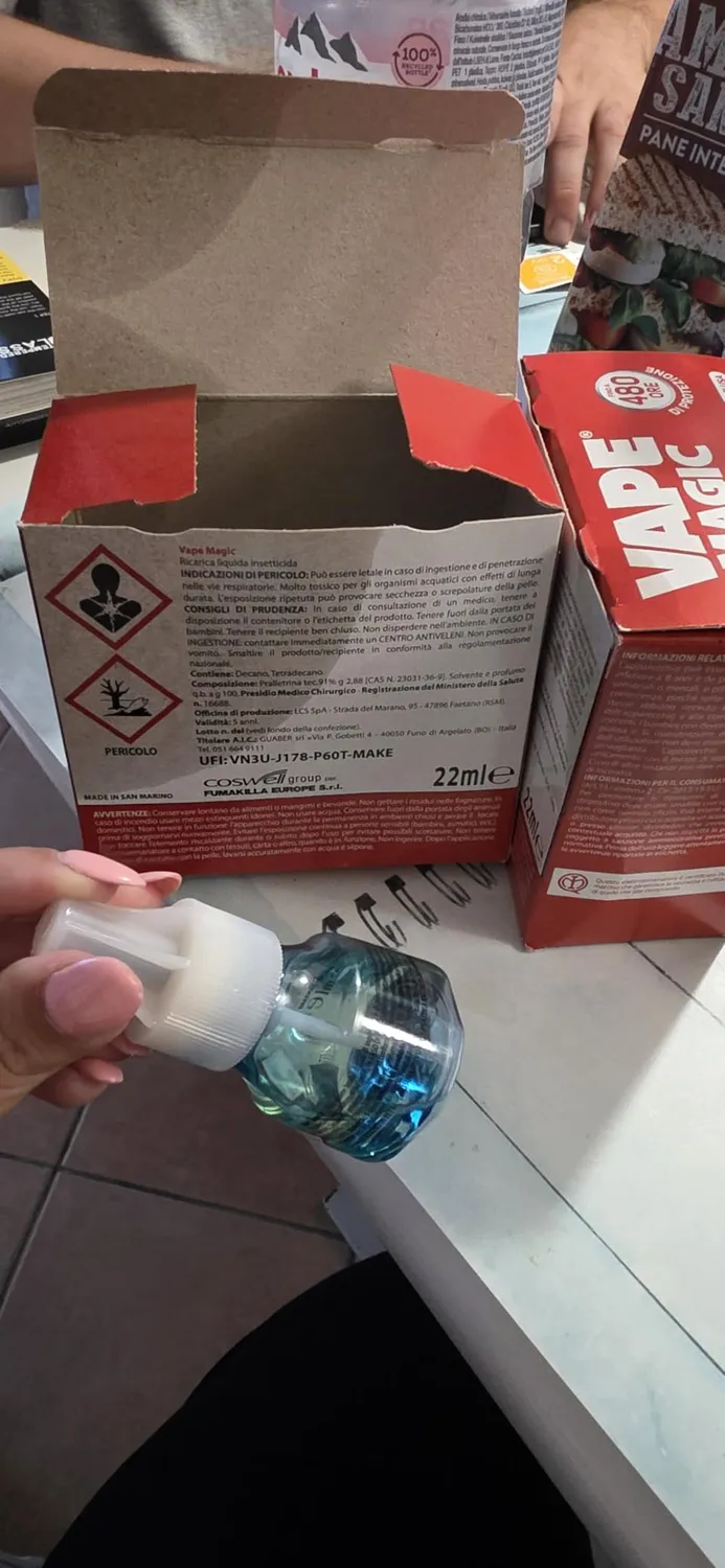 Vape Diffusore Elettrico Antizanzare + Ricarica 22 ml 480 Ore